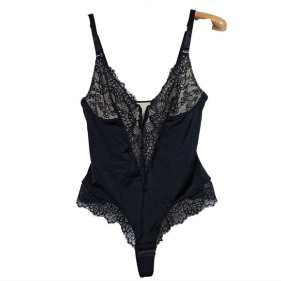 Heyshape Other - Heyshape V-Neck Half Laced Bodysuit BNWT